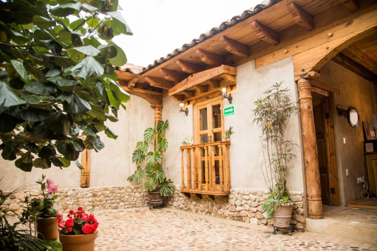 Hotel Casa De Gandhi San Cristóbal de Las Casas Extérieur photo